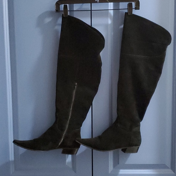 Sundance Shoes - *READ FOR SIZE!* Sundance OTK boots